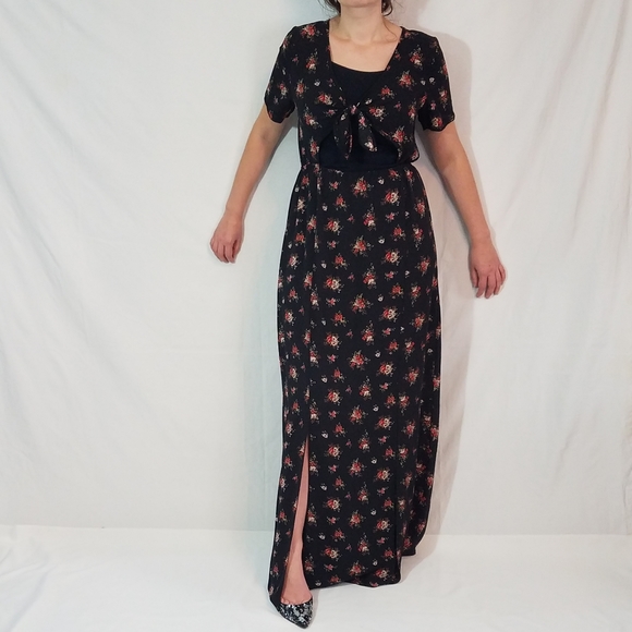 Beautiful floral print maxi dress!!! - Picture 5 of 9